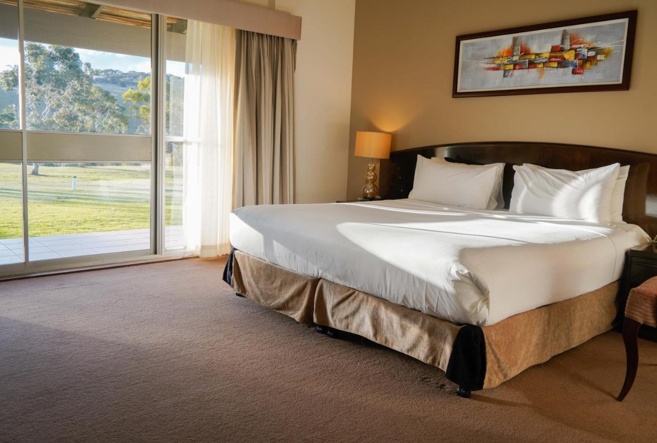 นิว เทอรี โฮเต็ล แอนด์ กอล์ฟ รีสอร์ต Hotel Wirrina Cove ภายนอก รูปภาพ
