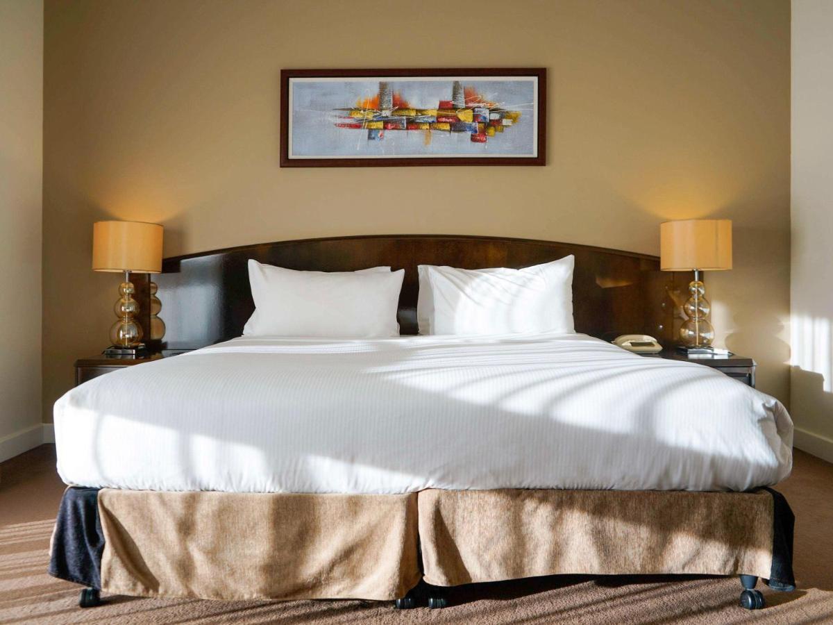 นิว เทอรี โฮเต็ล แอนด์ กอล์ฟ รีสอร์ต Hotel Wirrina Cove ภายนอก รูปภาพ