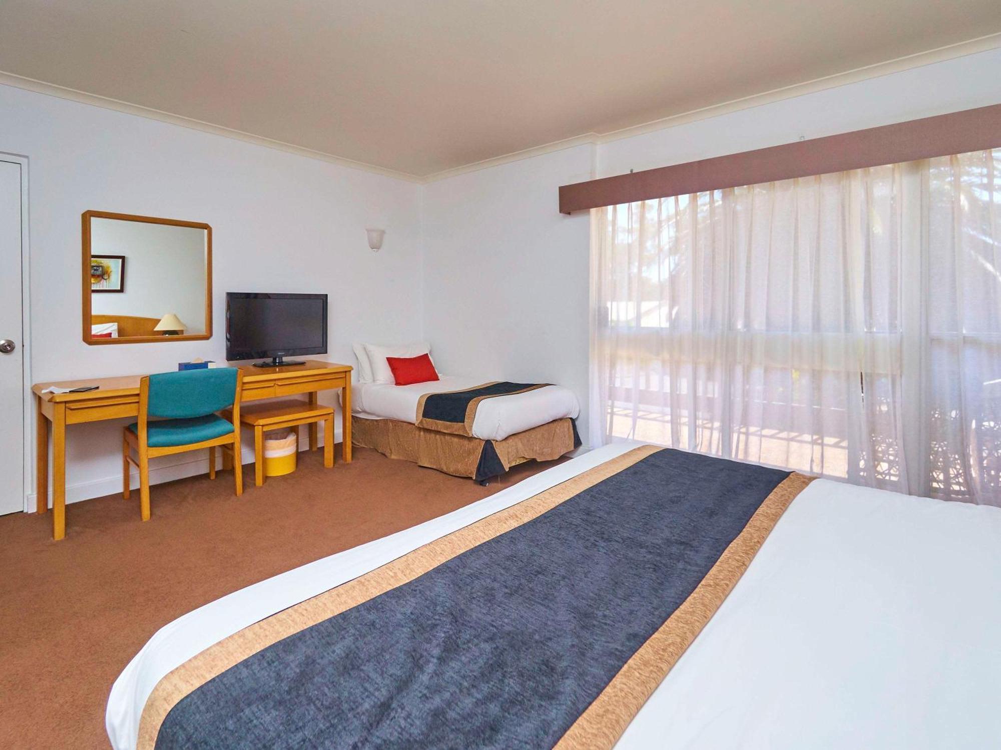 นิว เทอรี โฮเต็ล แอนด์ กอล์ฟ รีสอร์ต Hotel Wirrina Cove ภายนอก รูปภาพ