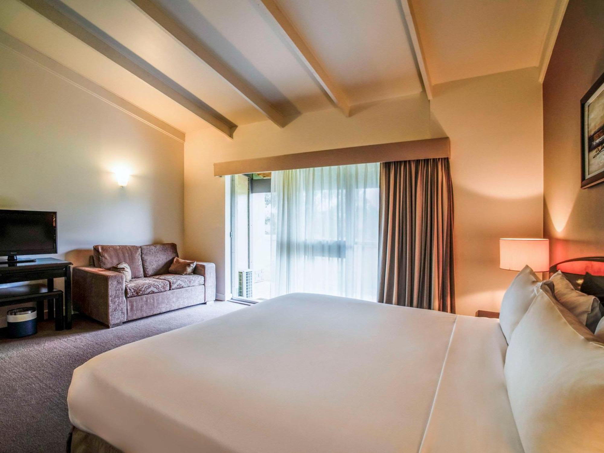 นิว เทอรี โฮเต็ล แอนด์ กอล์ฟ รีสอร์ต Hotel Wirrina Cove ภายนอก รูปภาพ