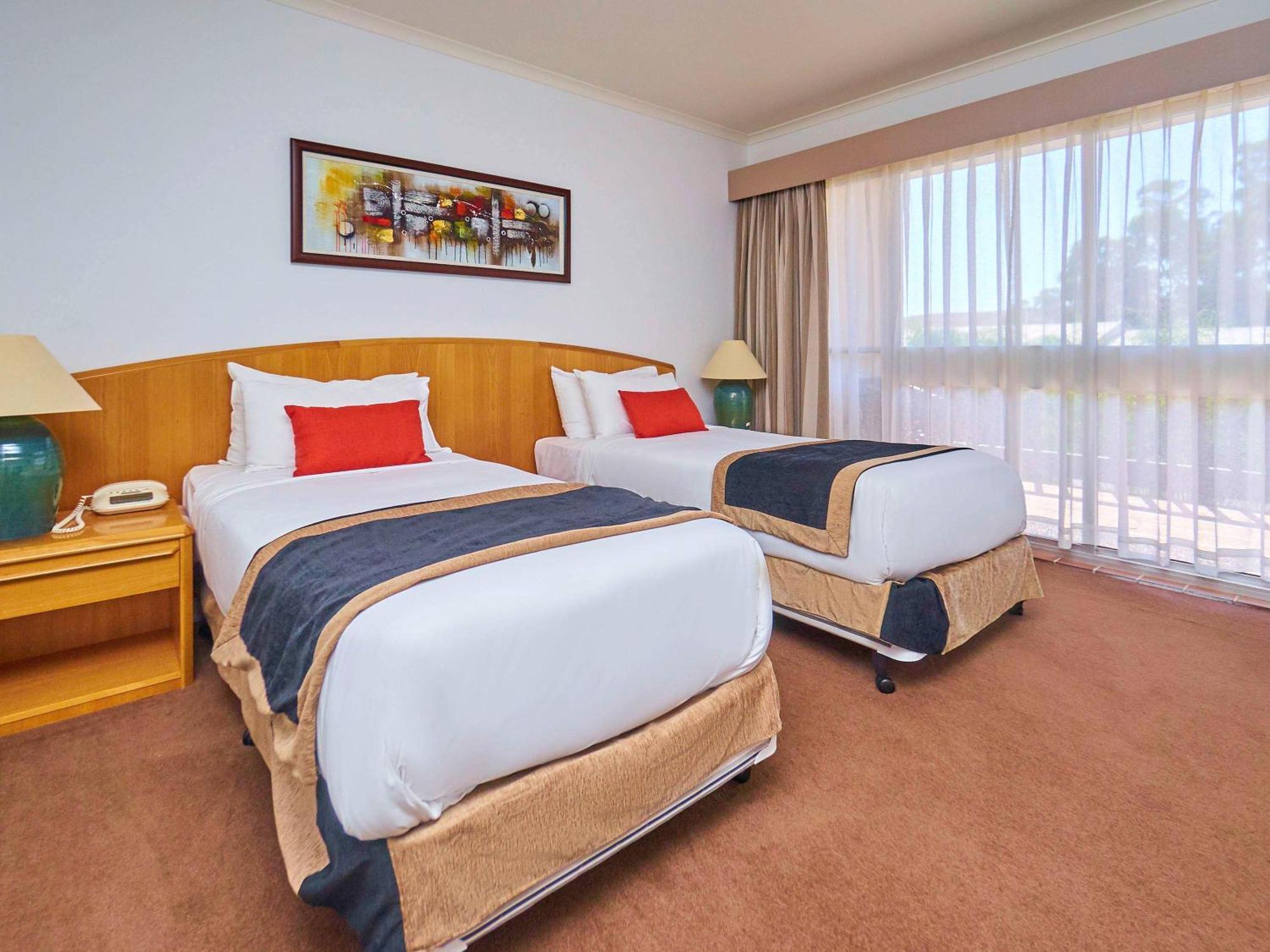 นิว เทอรี โฮเต็ล แอนด์ กอล์ฟ รีสอร์ต Hotel Wirrina Cove ภายนอก รูปภาพ